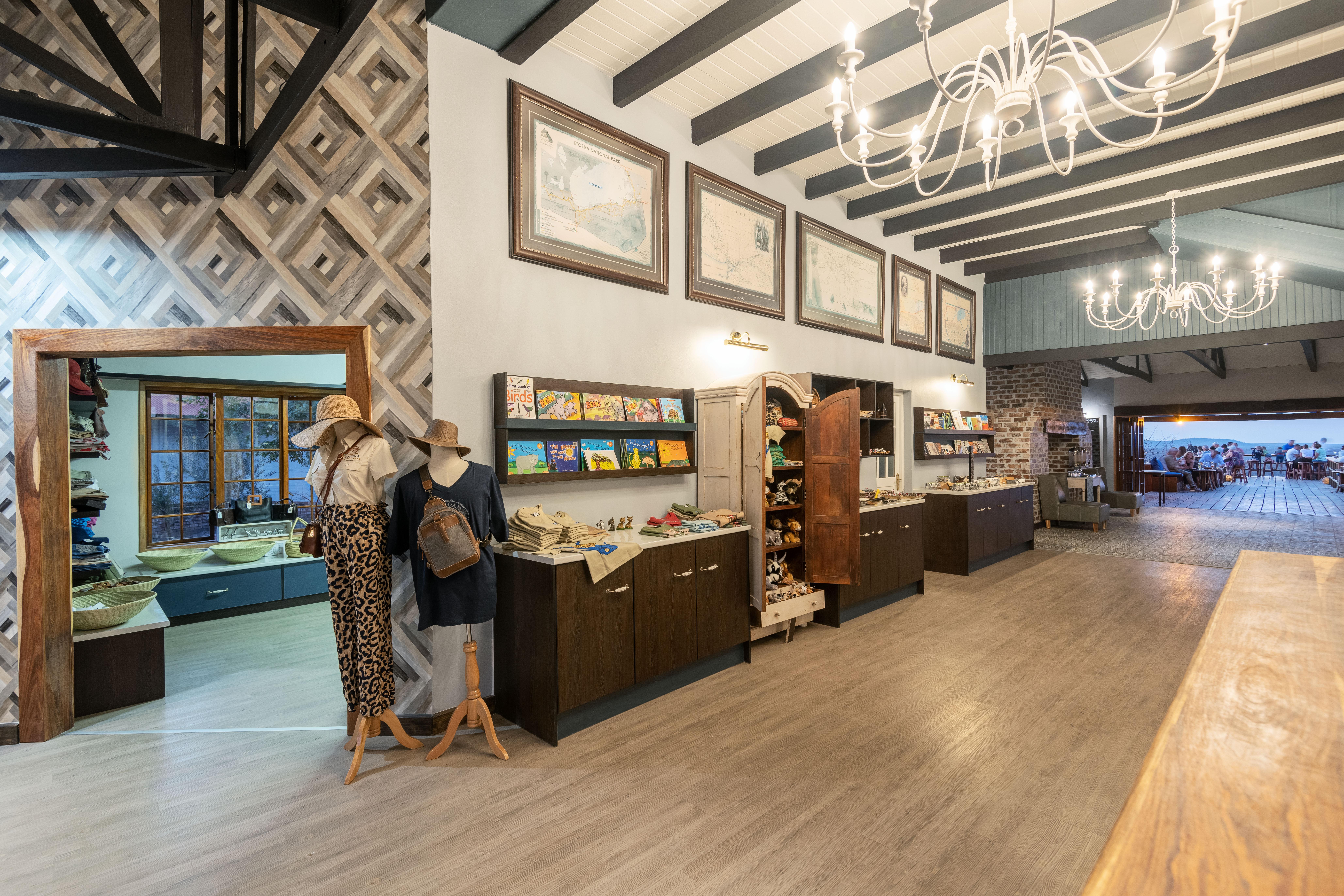 Gondwana Etosha Safari Lodge Okaukuejo Exteriör bild