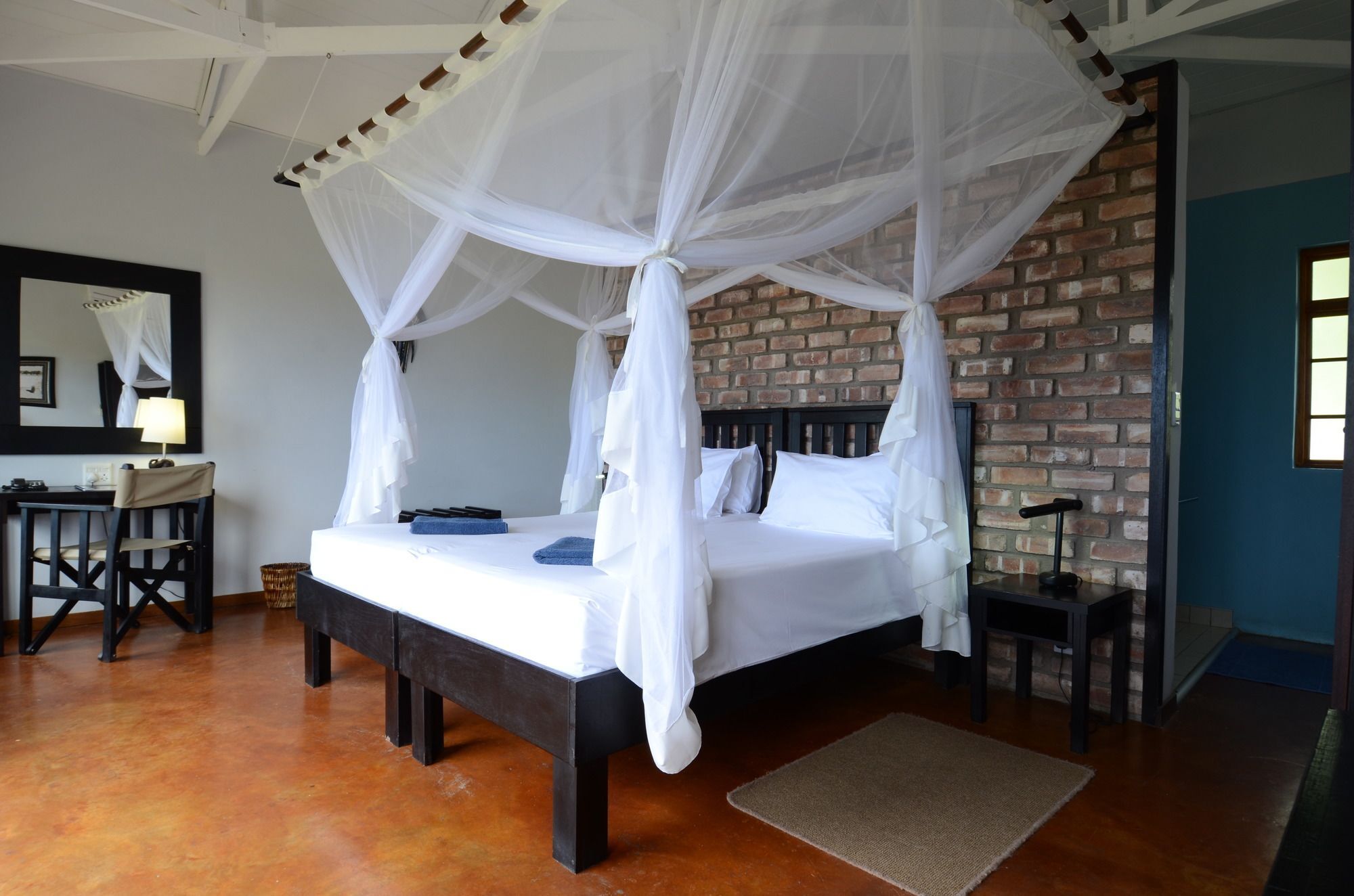 Gondwana Etosha Safari Lodge Okaukuejo Exteriör bild